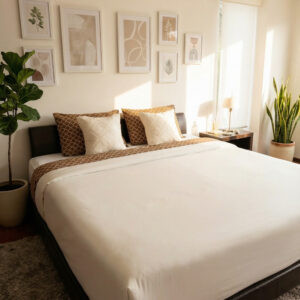 duvet reversible clásico de estampado blanco y café/reverso: blanco