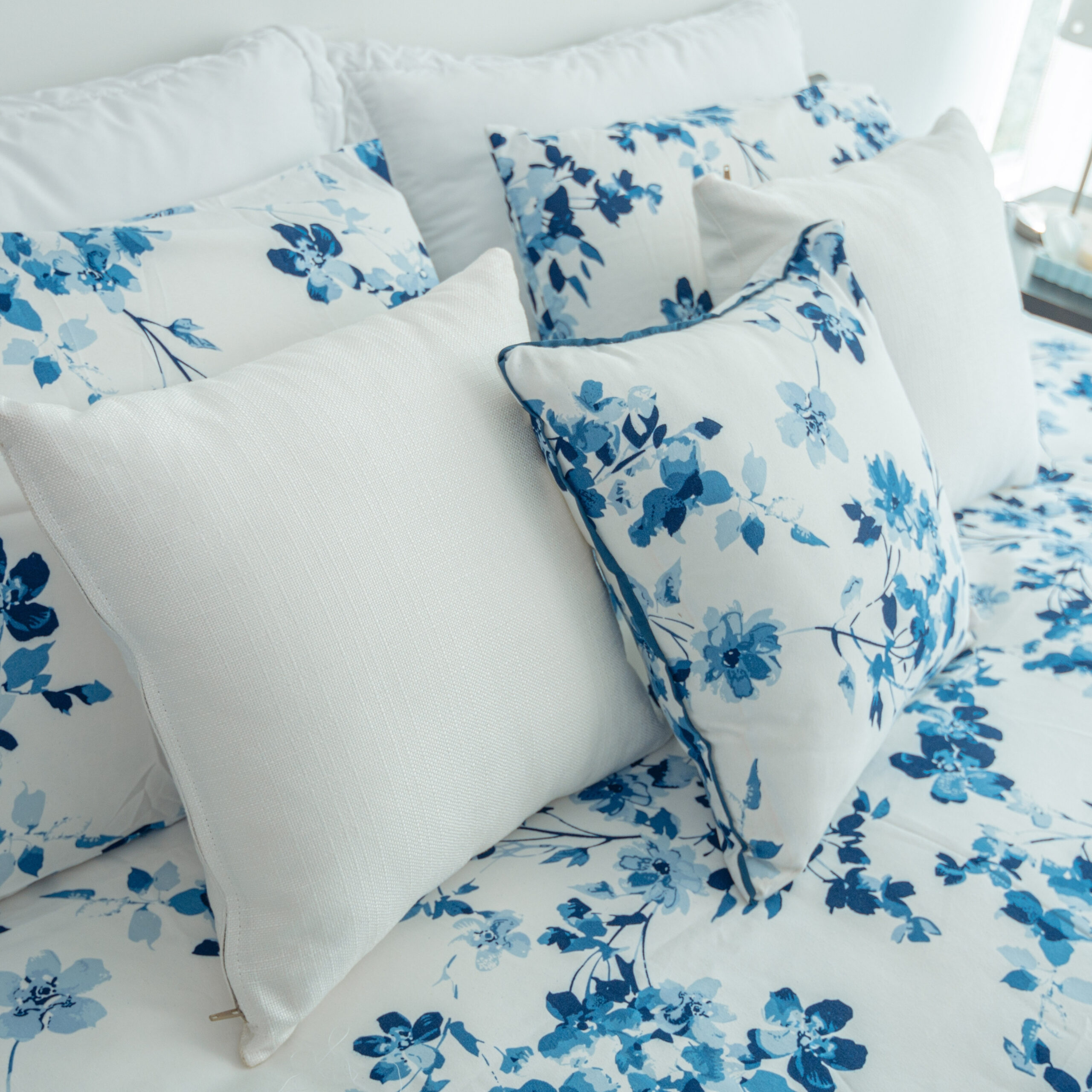 duvet elemental blanco con flor coral duvet elemental blanco con flor coral