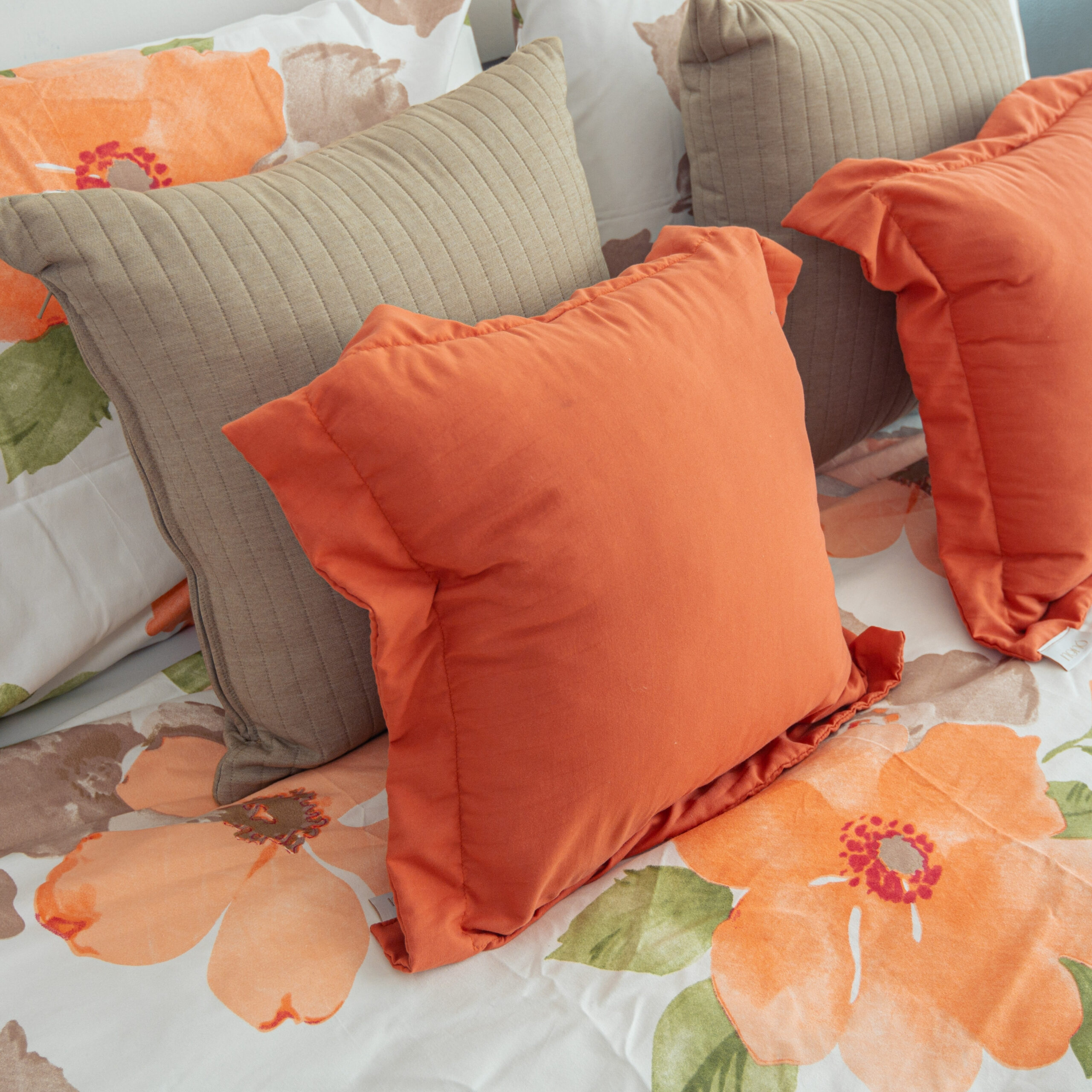 duvet elemental blanco con flor coral duvet elemental blanco con flor coral